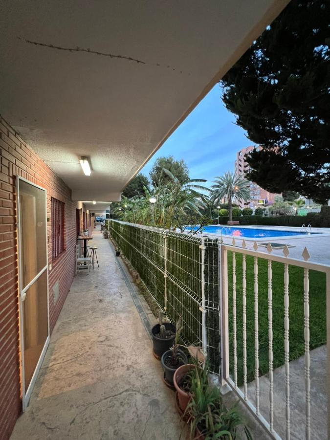 Apartamento Levante Lägenhet Alicante Exteriör bild